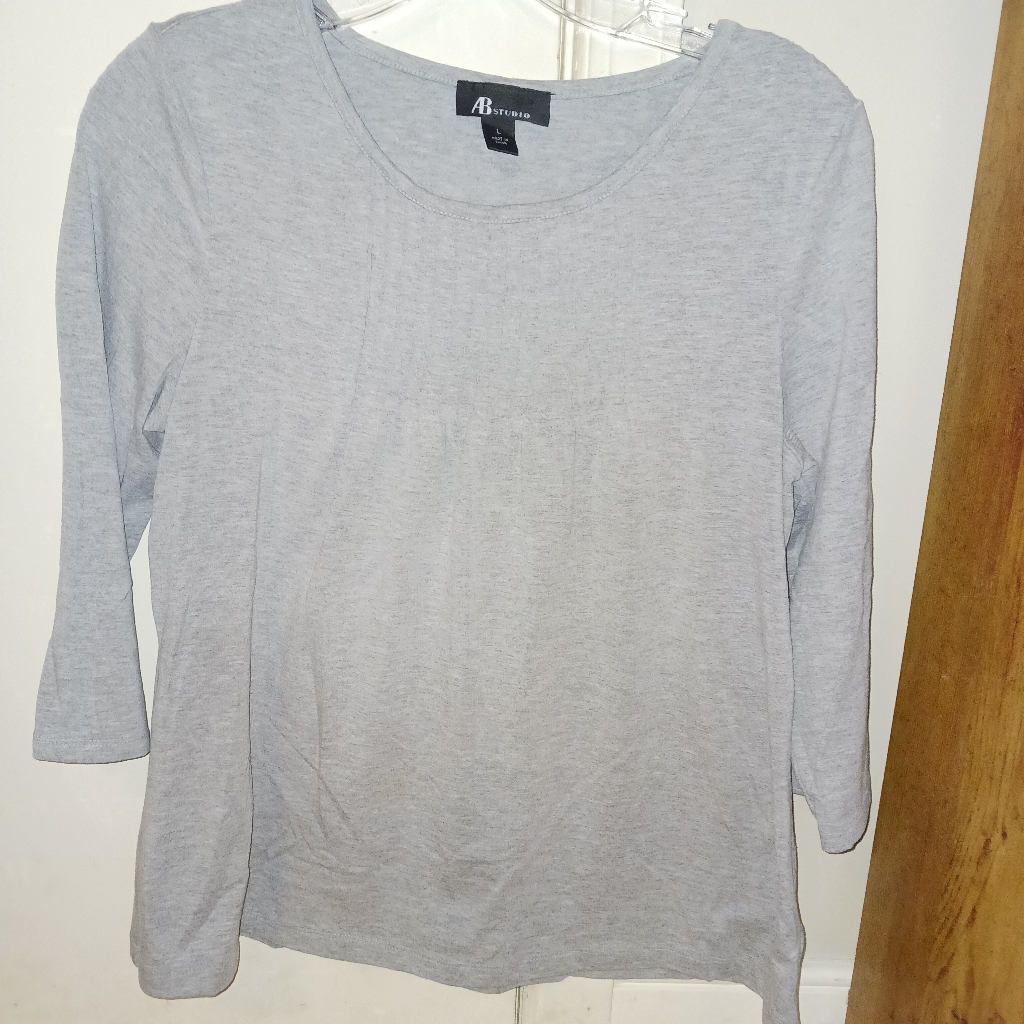 Nice Ladies Size Large Top